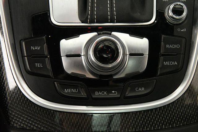2016 Audi SQ5 Premium Plus photo