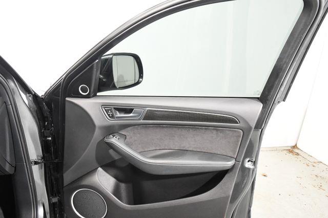 2016 Audi SQ5 Premium Plus photo