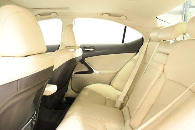 2013 Lexus IS 250 photo