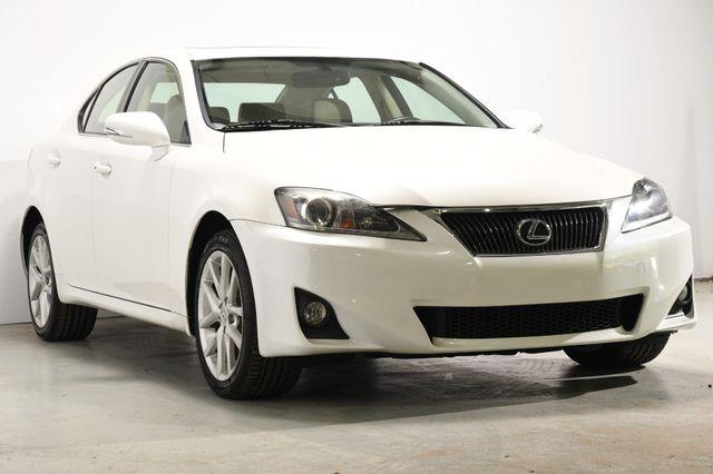 2013 Lexus IS 250 photo