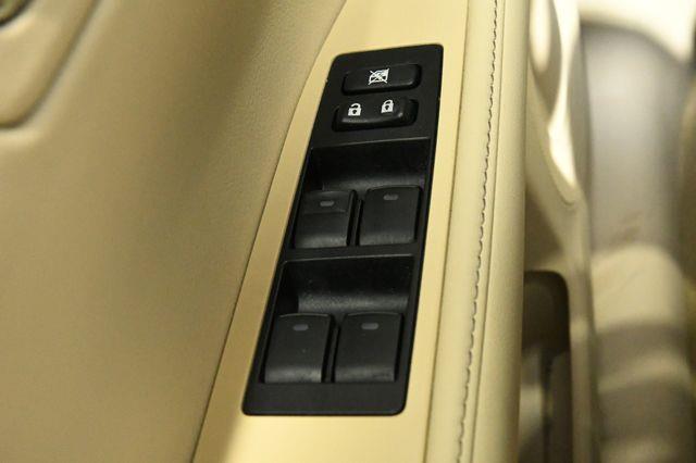 2013 Lexus ES 350 photo