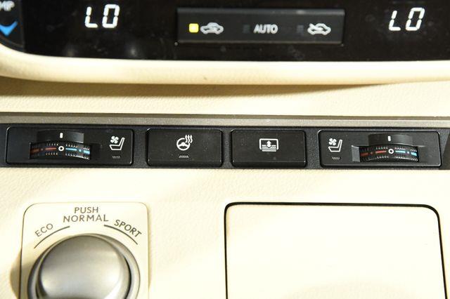 2013 Lexus ES 350 photo