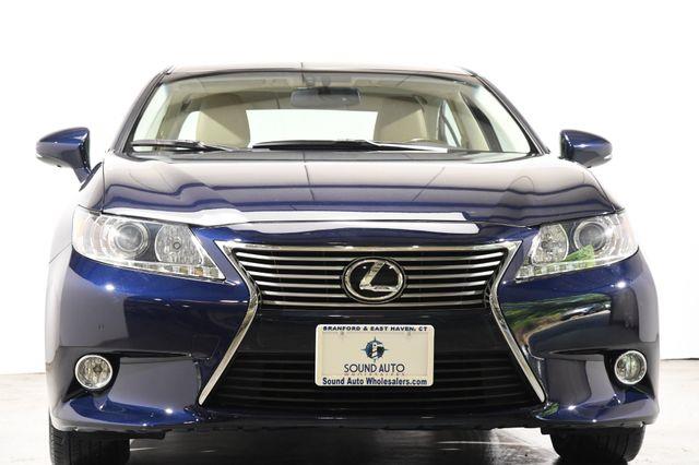 2013 Lexus ES 350 photo