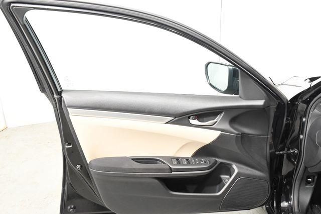2016 Honda Civic LX photo