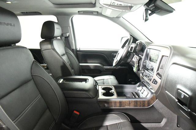 2016 GMC Sierra 1500 Denali photo