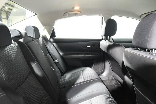 2016 Nissan Altima 2.5 S photo