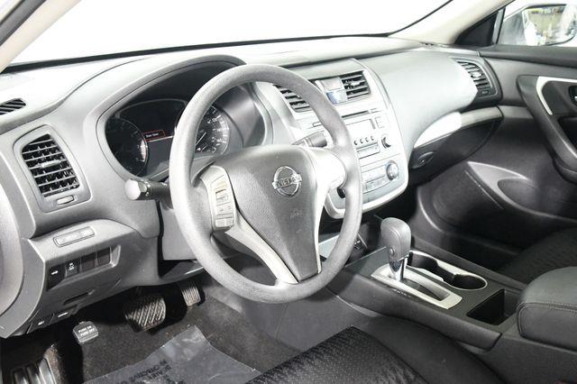 2016 Nissan Altima 2.5 S photo