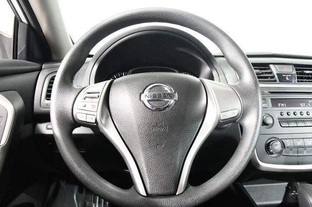 2016 Nissan Altima 2.5 S photo