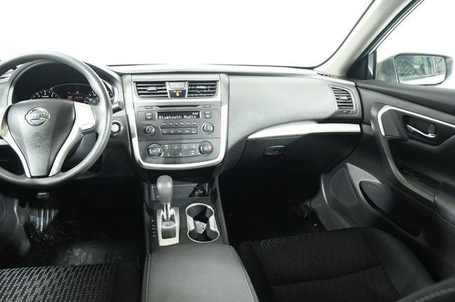 2016 Nissan Altima 2.5 S photo