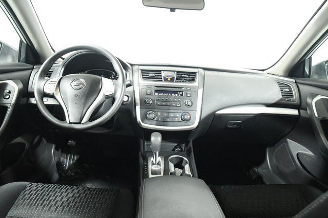 2016 Nissan Altima 2.5 S photo