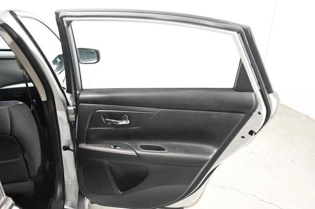 2016 Nissan Altima 2.5 S photo