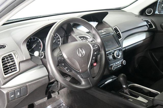 2017 Acura RDX w/Technology/AcuraWatch Plus P photo