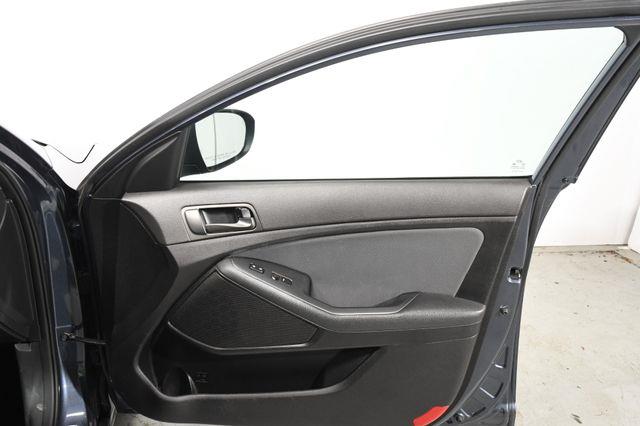 2015 Kia Optima LX photo