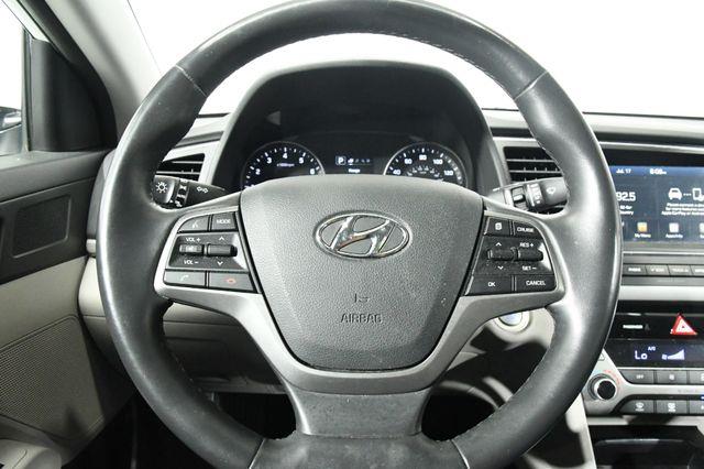 2017 Hyundai Elantra SE w/ Tech photo