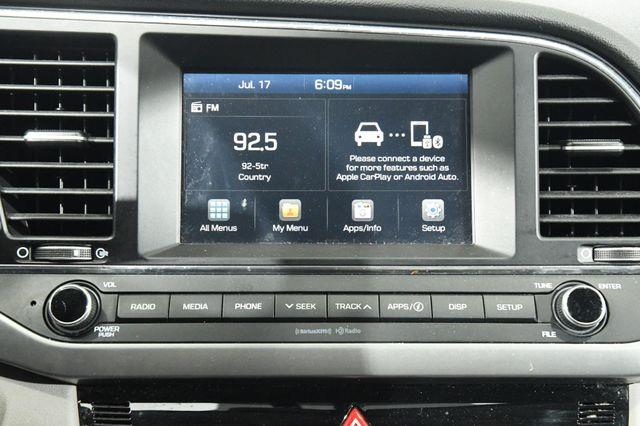 2017 Hyundai Elantra SE w/ Tech photo