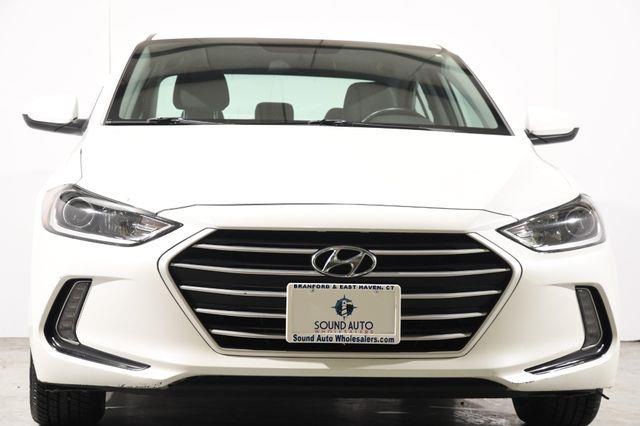 2017 Hyundai Elantra SE w/ Tech photo