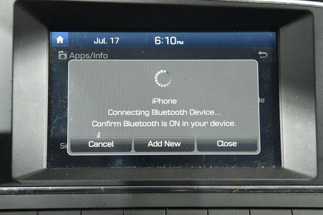 2017 Hyundai Elantra SE w/ Tech photo