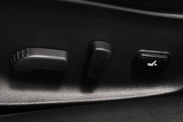 2014 Infiniti Integra photo