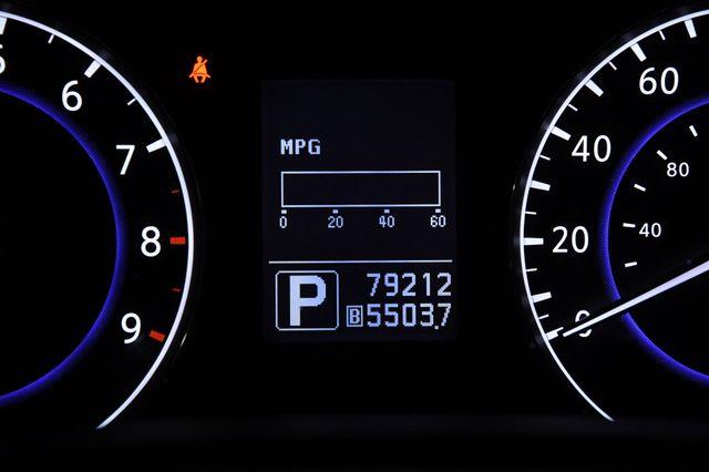 2014 Infiniti Integra photo
