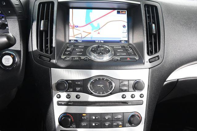 2014 Infiniti Integra photo