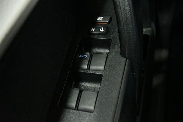 2014 Toyota Corolla L photo