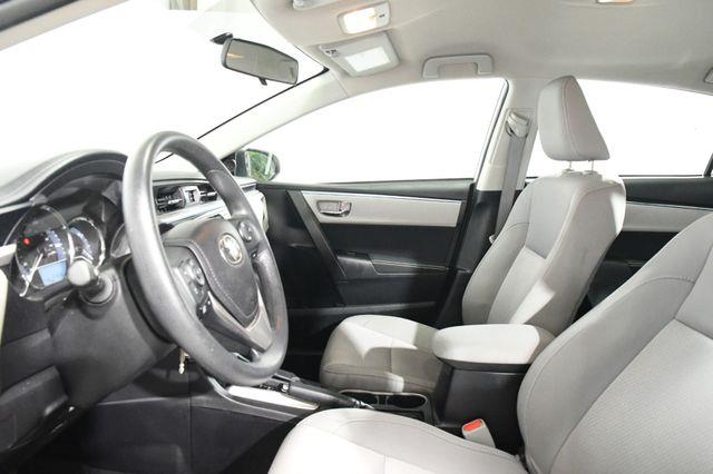 2014 Toyota Corolla L photo
