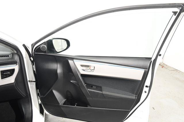 2014 Toyota Corolla L photo