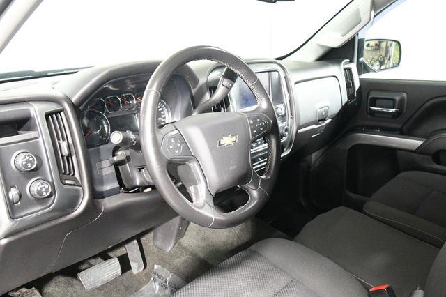 2016 Chevrolet Silverado 1500 LT w/ Navigation photo
