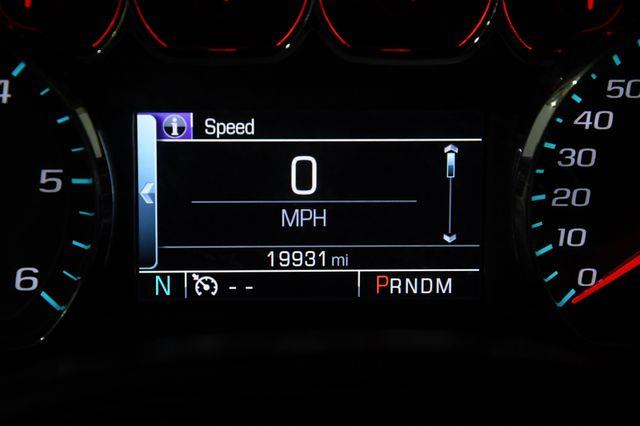 2016 Chevrolet Silverado 1500 LT w/ Navigation photo
