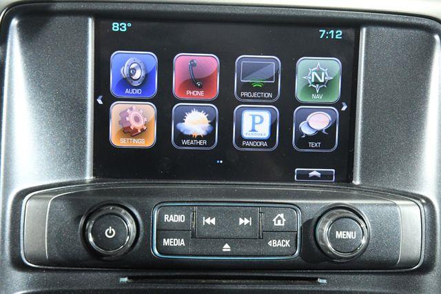 2016 Chevrolet Silverado 1500 LT w/ Navigation photo