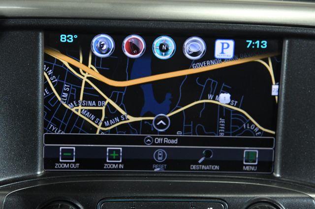 2016 Chevrolet Silverado 1500 LT w/ Navigation photo