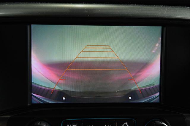 2016 Chevrolet Silverado 1500 LT w/ Navigation photo