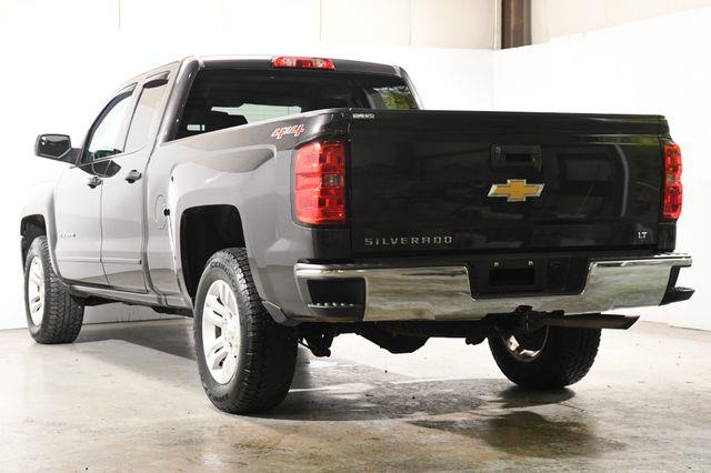 2016 Chevrolet Silverado 1500 LT w/ Navigation photo