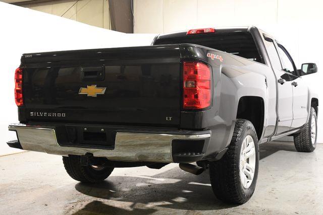 2016 Chevrolet Silverado 1500 LT w/ Navigation photo