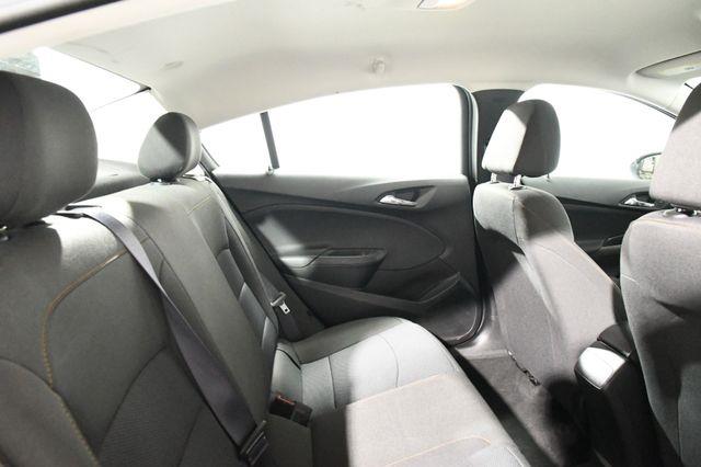 2016 Chevrolet Cruze LT photo