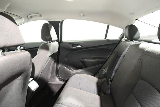 2016 Chevrolet Cruze LT photo