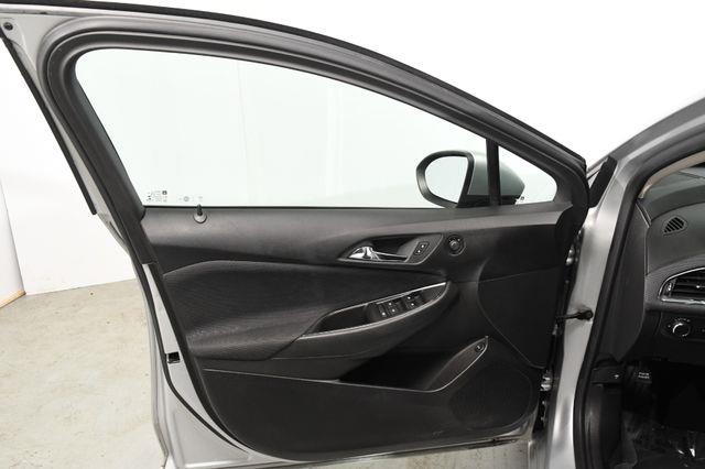 2016 Chevrolet Cruze LT photo