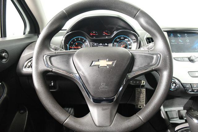 2016 Chevrolet Cruze LT photo