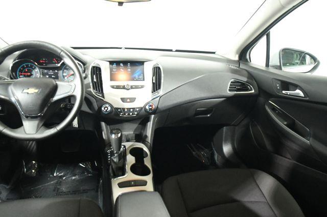 2016 Chevrolet Cruze LT photo