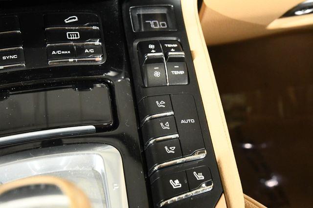 2016 Porsche Cayenne S photo