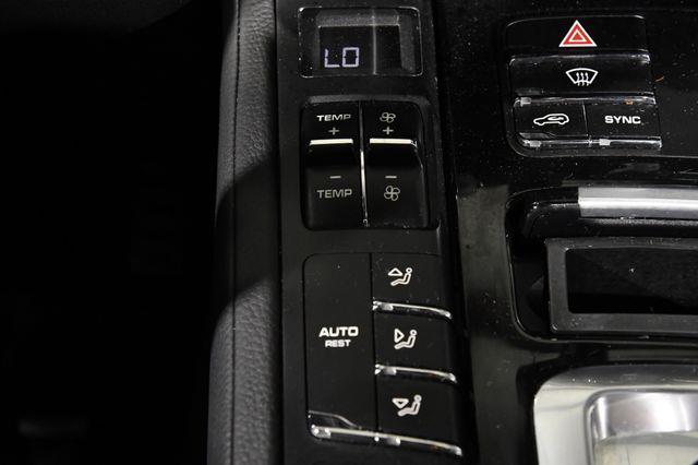 2016 Porsche Cayenne UTILITY photo