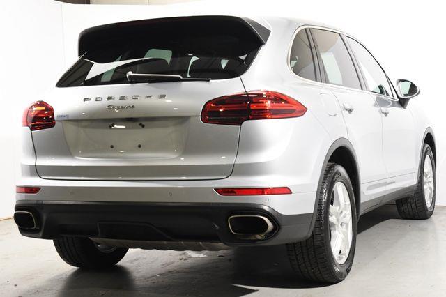 2016 Porsche Cayenne UTILITY photo