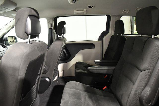 2016 Dodge Grand Caravan SE photo