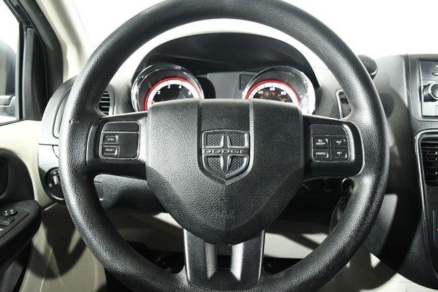 2016 Dodge Grand Caravan SE photo