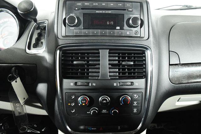 2016 Dodge Grand Caravan SE photo