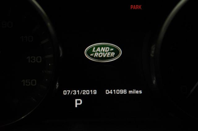 2016 Land Rover Discovery Sport photo