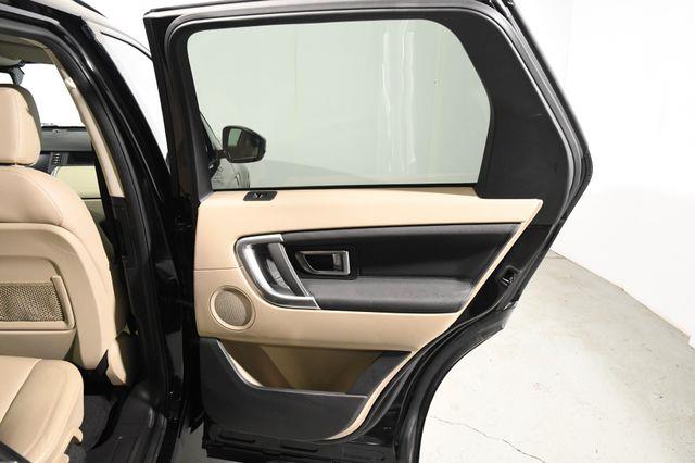 2016 Land Rover Discovery Sport photo