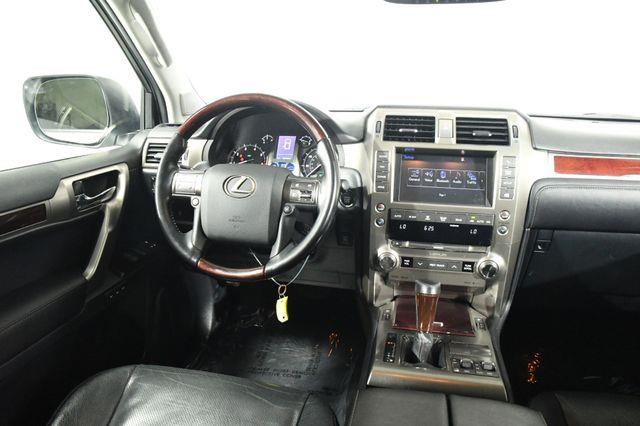2016 Lexus GX 460 photo