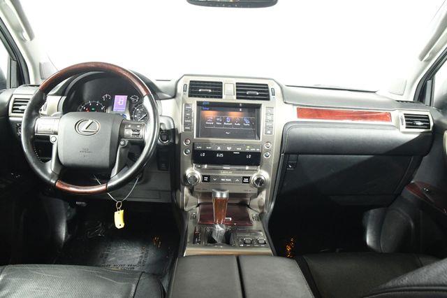 2016 Lexus GX 460 photo