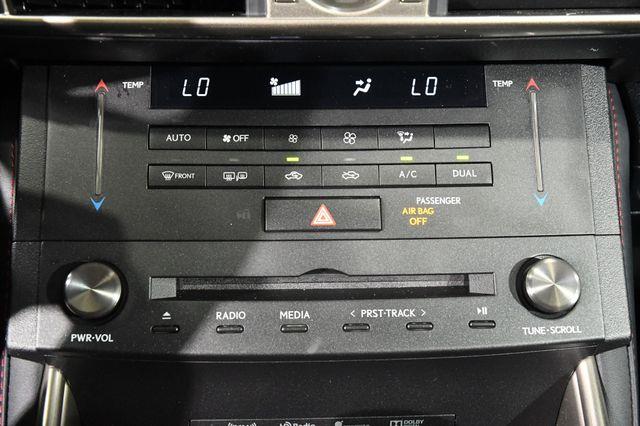 2016 Lexus IS ort photo